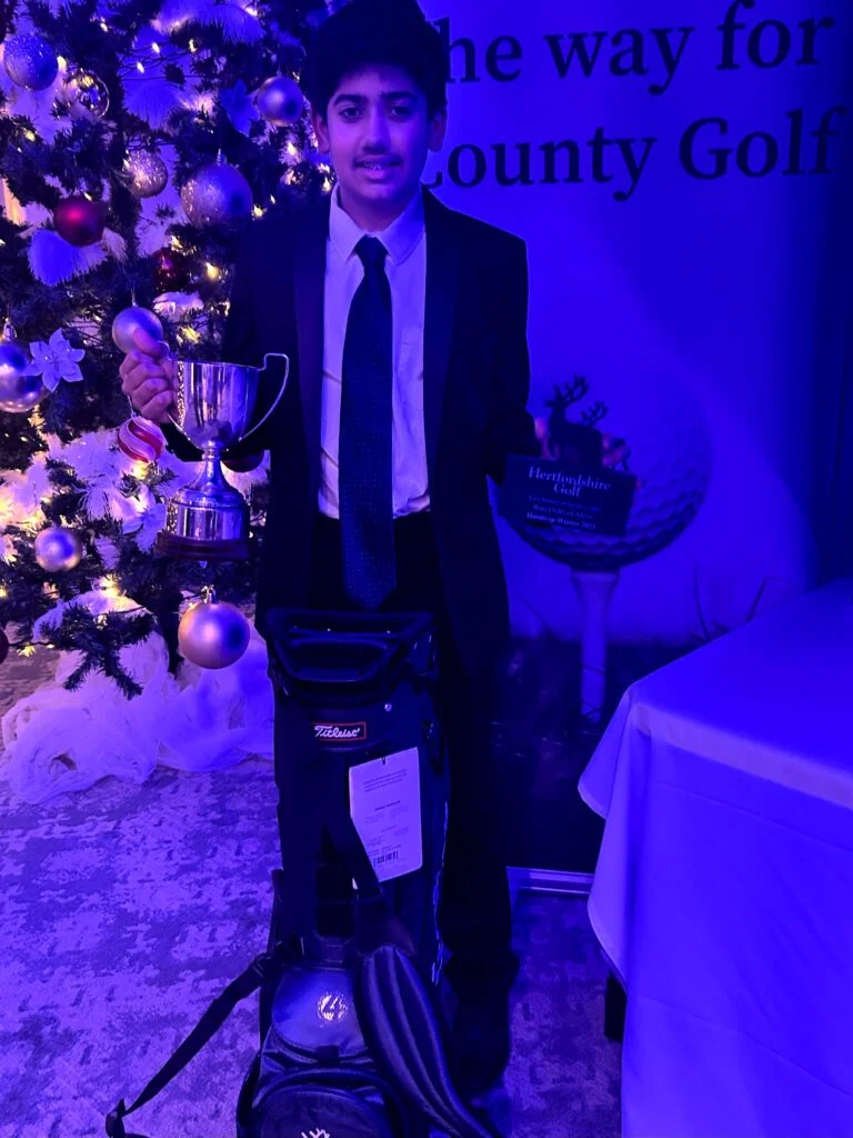Nawaz 2025 Vdinner 768x1024
